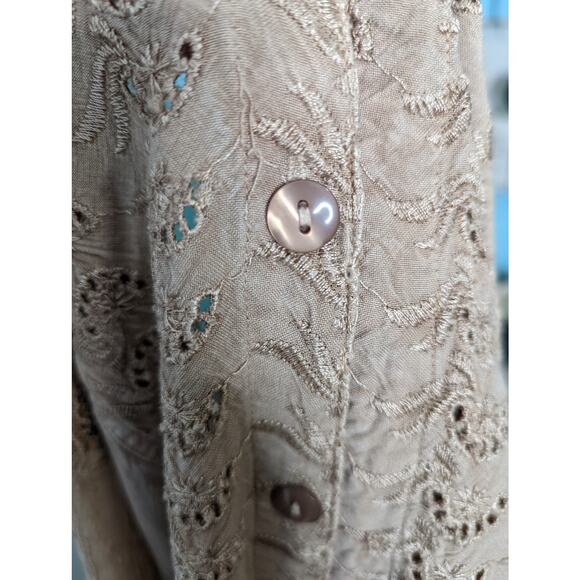 Vintage Y2K Boho Peasant Blouse Tan Eyelet Tie Back Flutter Sleeve Romantic Top - Picture 5 of 10